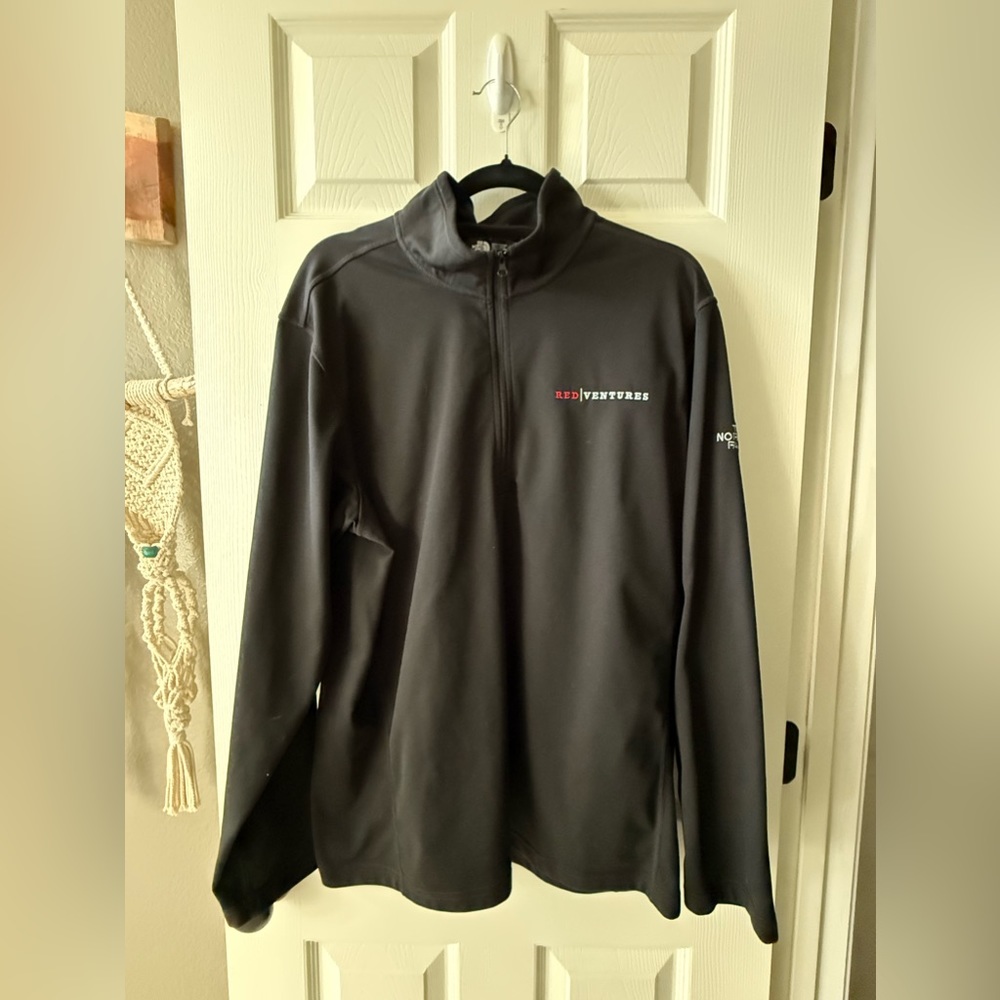 Tnf Zip Up/ Pull Over